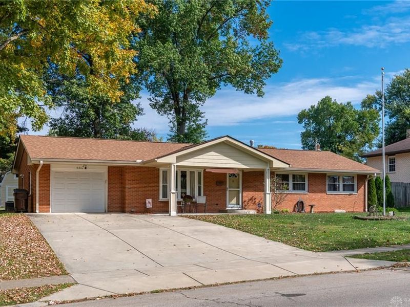 653 N West Street, Xenia, OH 45385 Photo 2