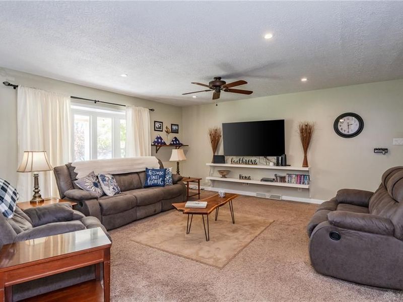653 N West Street, Xenia, OH 45385 Photo 7