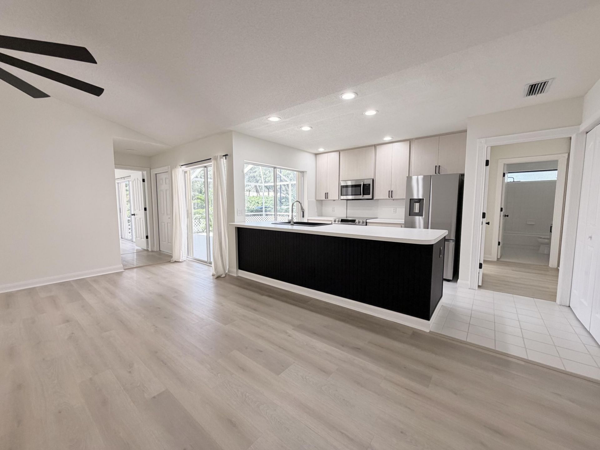 9181 Sun Terrace Circle, Unit A, Palm Beach Gardens, FL 33403 Photo