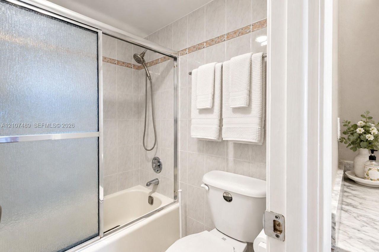2000 S Ocean Blvd , Unit 9N, Lauderdale by the Sea, FL 33062 Photo
