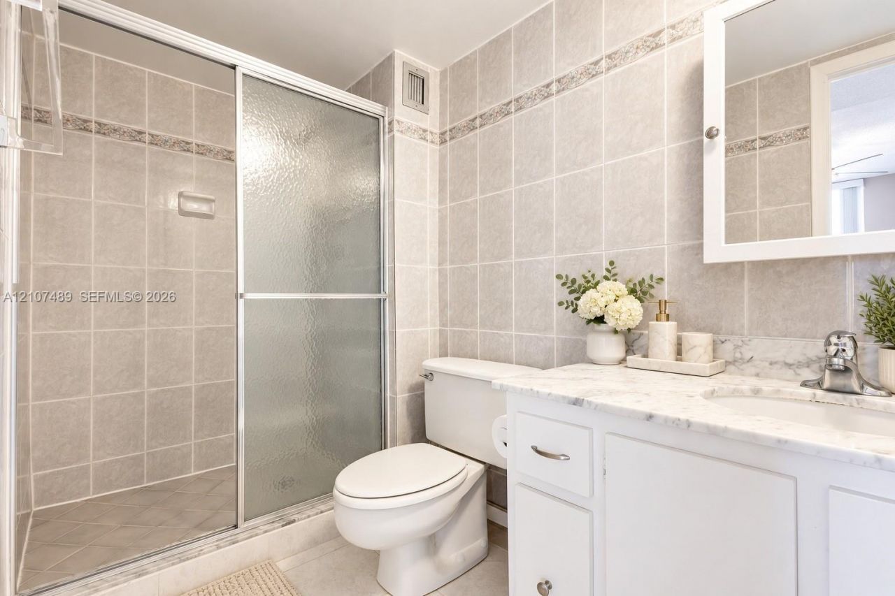 2000 S Ocean Blvd , Unit 9N, Lauderdale by the Sea, FL 33062 Photo