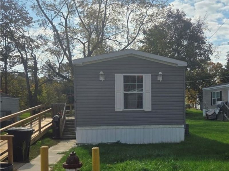 47 Zent Avenue, Fredericktown, OH 43019 Photo 2