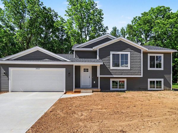 3433 Gray Fox Lane, Allegan, MI 49010