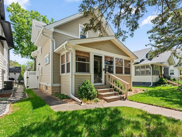 3205 46th Avenue S, Minneapolis, MN 55406