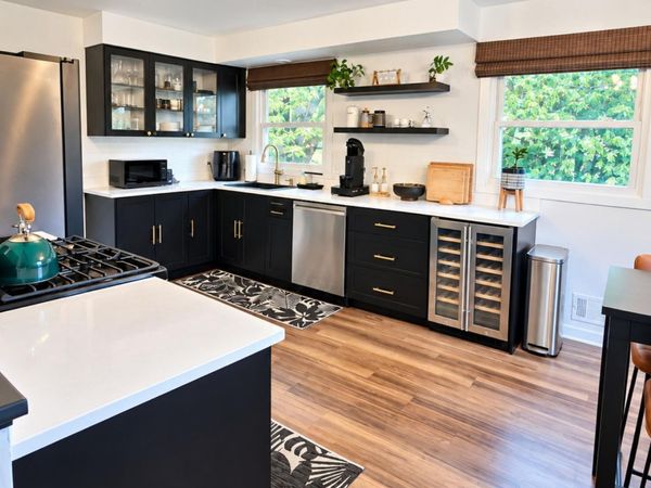5330 Perry Avenue N, Crystal, MN 55429