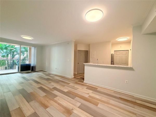 17100 N Bay Rd , Unit 1214, Sunny Isles Beach, FL 33160