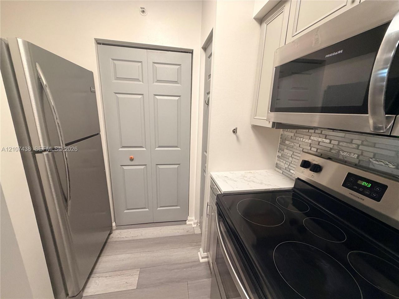 17100 N Bay Rd , Unit 1214, Sunny Isles Beach, FL 33160 Photo