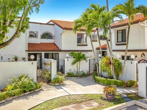 1291 SW 124th Ct , Unit 19-B, Miami, FL 33184