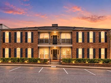 15930 Stillwood Street, Unit 2070, Dallas, TX 75248