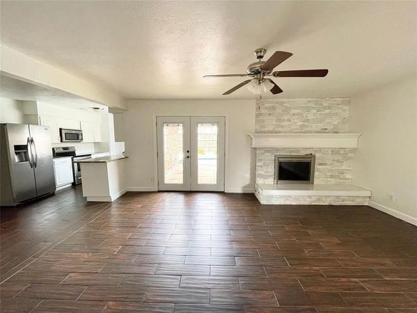 1305 W Spring Creek Parkway, Plano, TX 75023