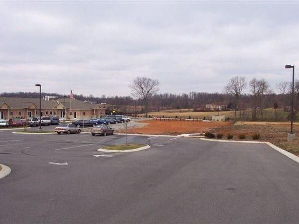 1080 Highway 76 , White House, TN 37188
