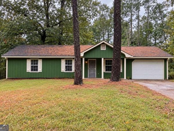 810 Navajo Trail, Covington, GA 30016