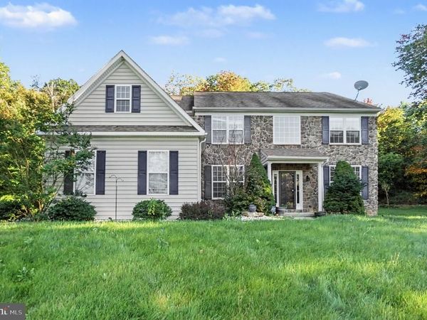 199 KUTZ ROAD, FLEETWOOD, PA 19522