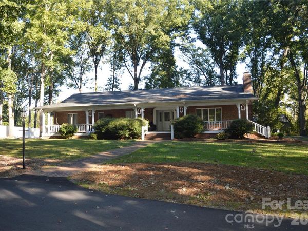 9932 Heritage Oak Court, Marvin, NC 28173
