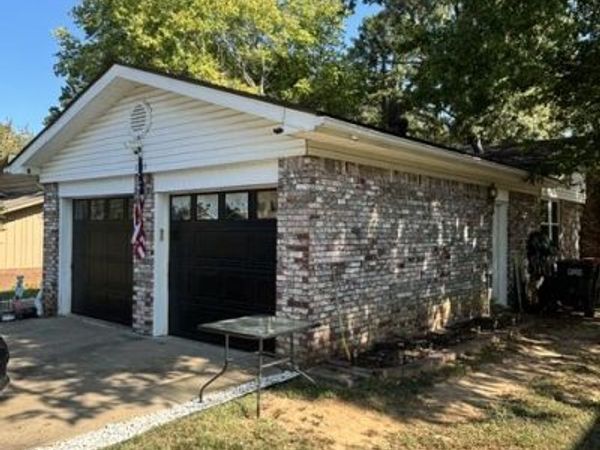 1715 W 17th Circle, Russellville, AR 72801