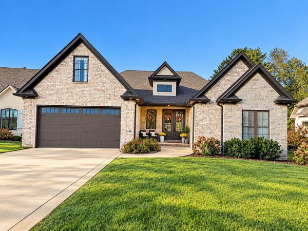 1314 Burr Oaks Court, Bowling Green, KY 42103