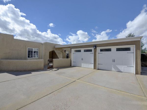 1709 Grande Boulevard SE, Rio Rancho, NM 87124