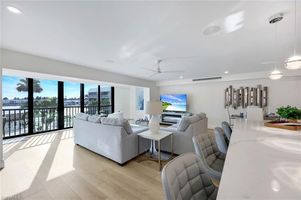 3000 Gulf Shore Blvd N, Unit 307, Naples, FL 34103 Photo