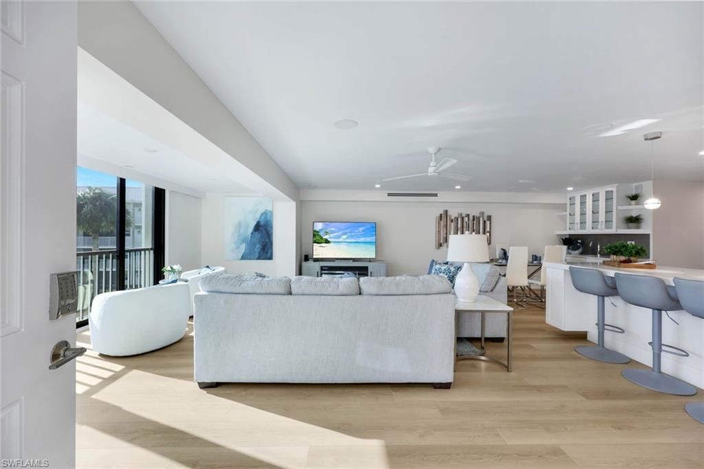 3000 Gulf Shore Blvd N, Unit 307, Naples, FL 34103 Photo