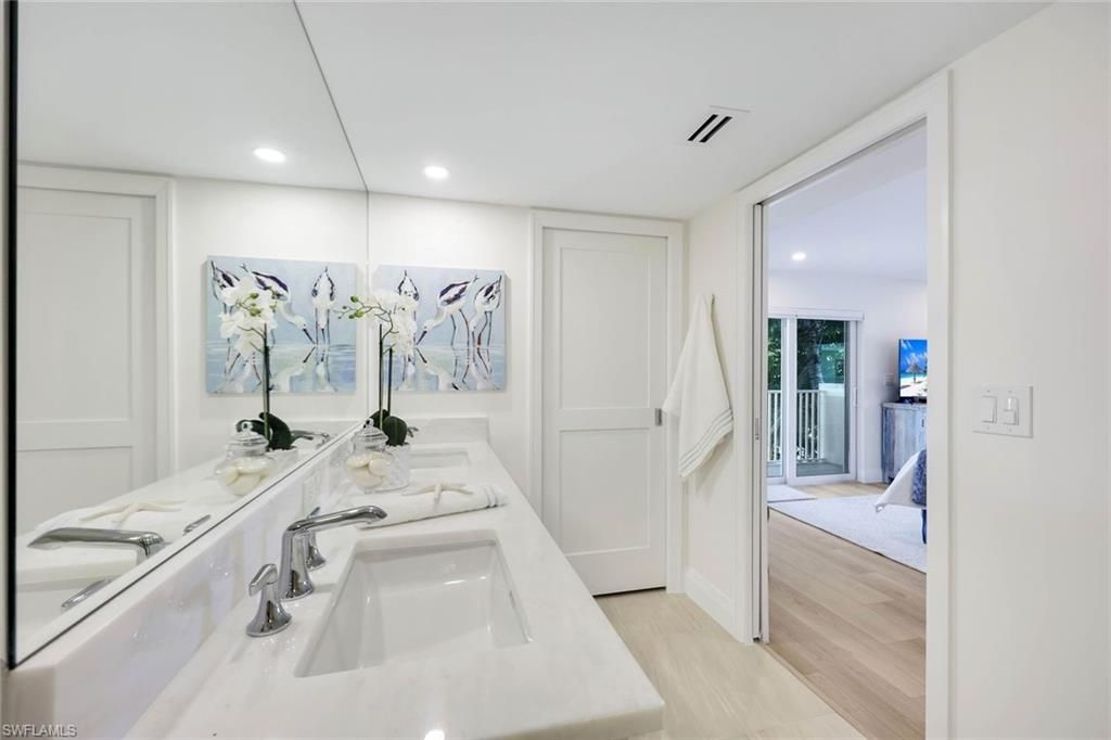 3000 Gulf Shore Blvd N, Unit 307, Naples, FL 34103 Photo