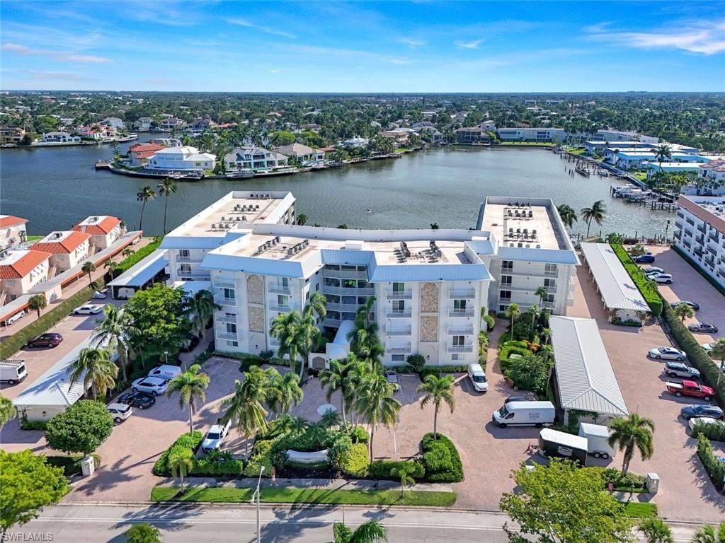 3000 Gulf Shore Blvd N, Unit 307, Naples, FL 34103 Photo