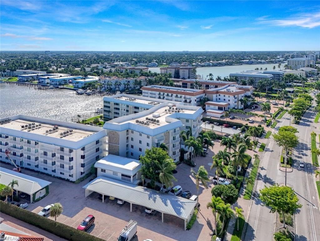 3000 Gulf Shore Blvd N, Unit 307, Naples, FL 34103 Photo