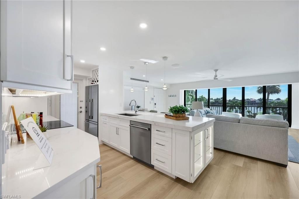 3000 Gulf Shore Blvd N, Unit 307, Naples, FL 34103 Photo