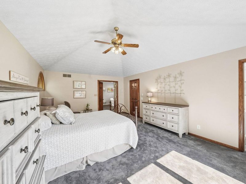2211 Kate Court, Hudson, OH 44236 Photo 22