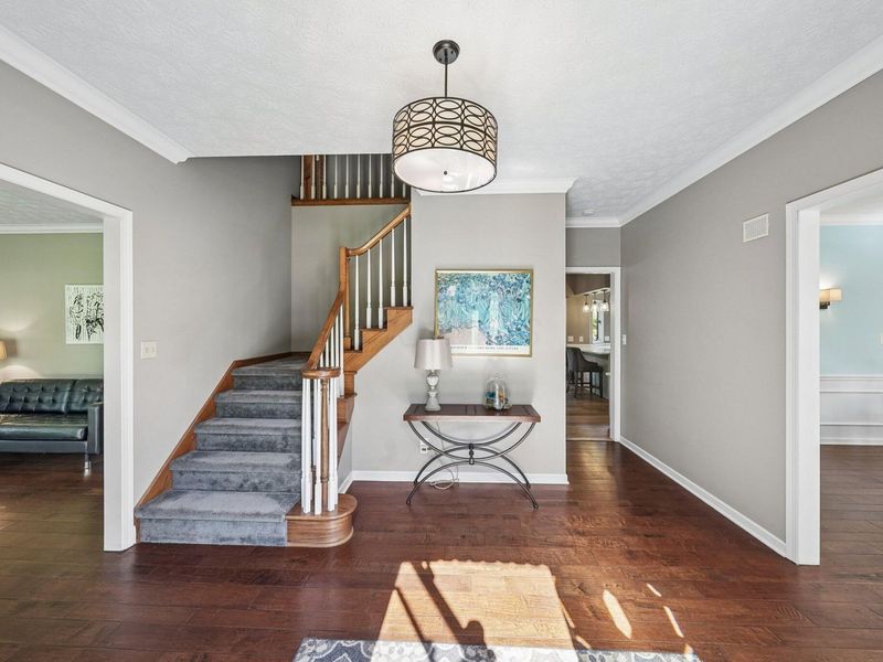 2211 Kate Court, Hudson, OH 44236 Photo 3