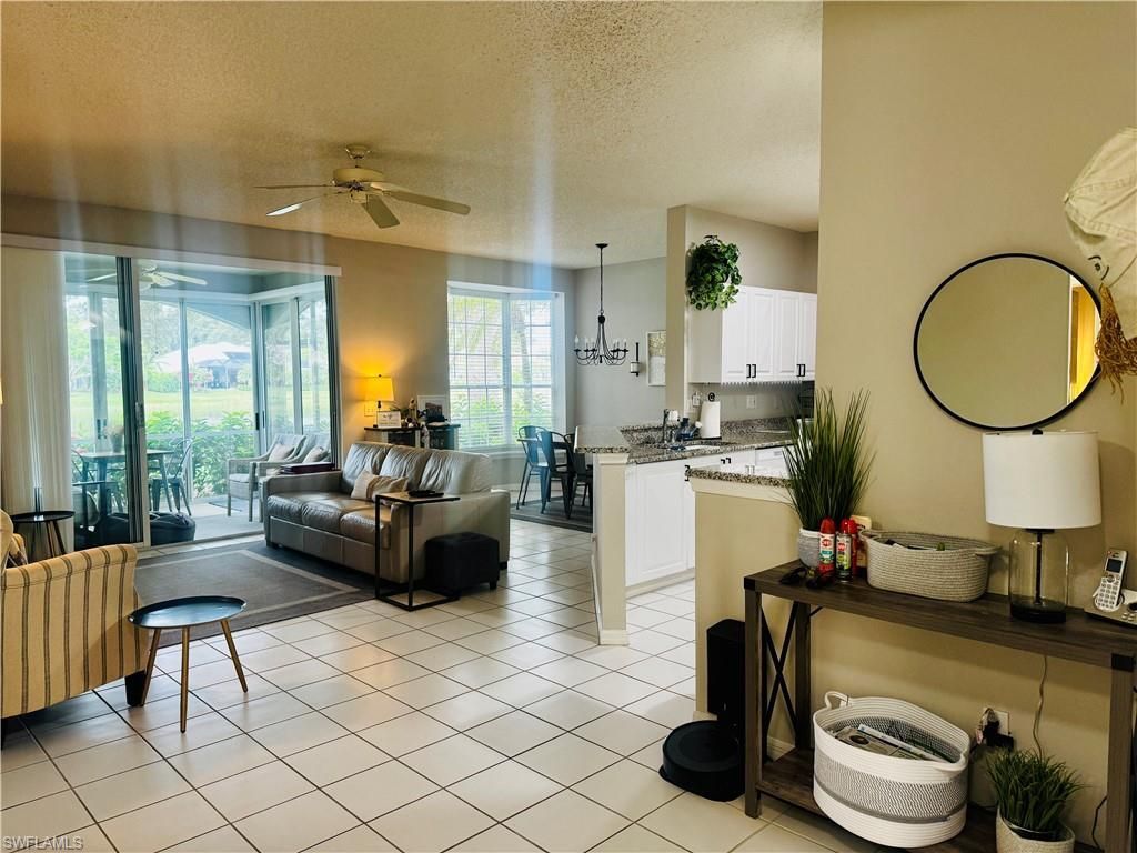 57 Silver Oaks Cir, Unit 13103, Naples, FL 34119 Photo
