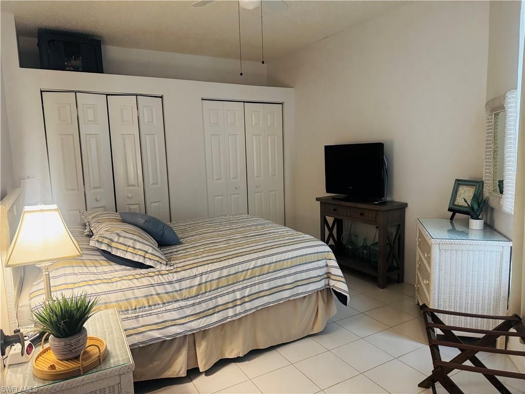 57 Silver Oaks Cir, Unit 13103, Naples, FL 34119 Photo
