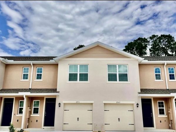 2947 CANARY AVENUE , DAVENPORT, FL 33837