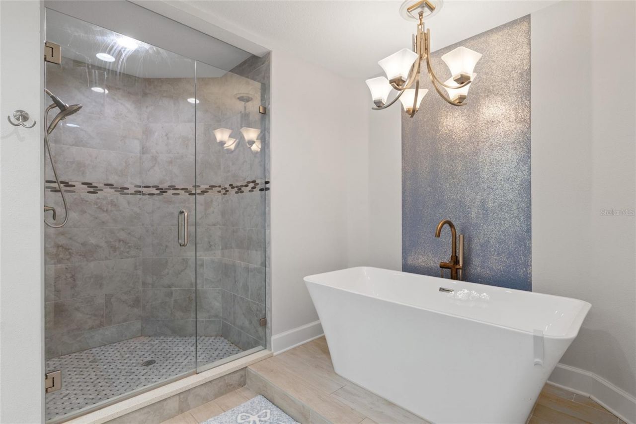 19600 Gulf Boulevard, Unit 202, Indian Shores, FL 33785 Photo