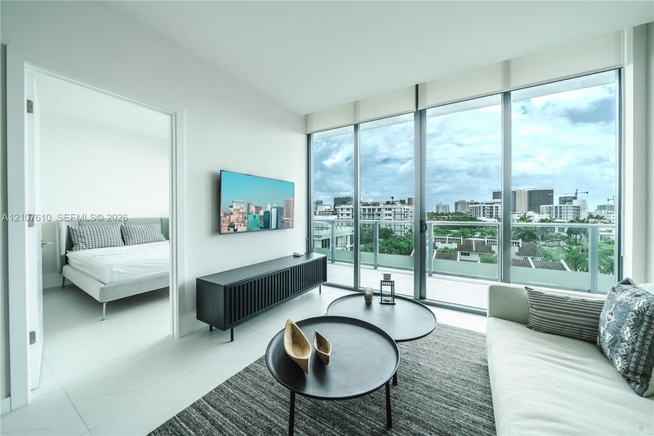9901 W Bay Harbor Dr , Unit 705, Bay Harbor Islands, FL 33154 Photo