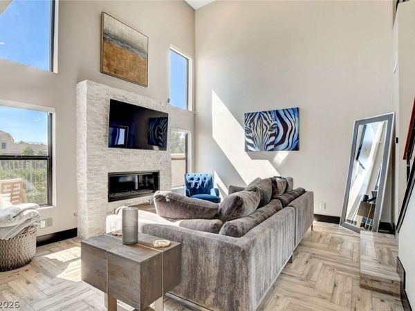2637 Seashore Drive , Las Vegas, NV 89128