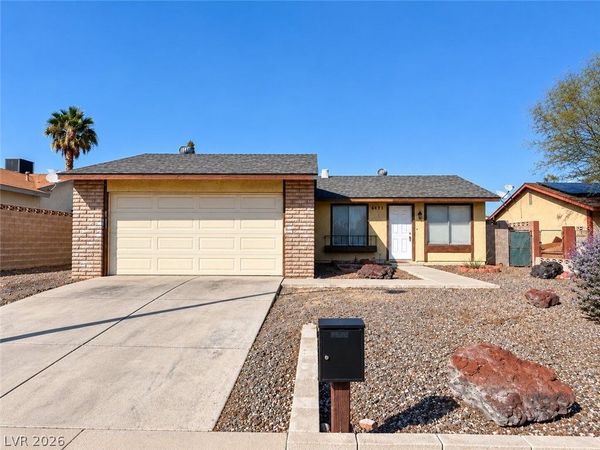 6408 Alta Drive, Las Vegas, NV 89107
