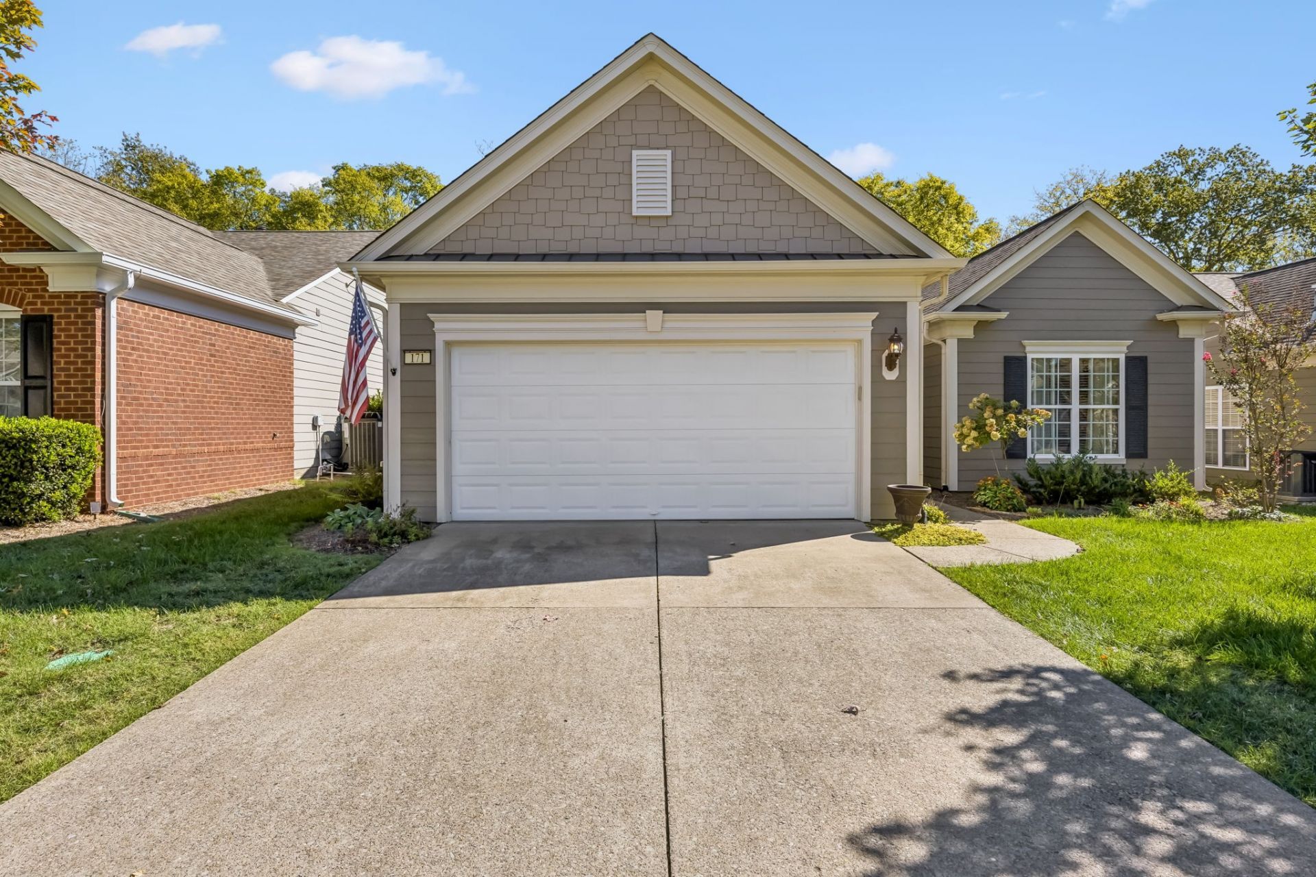 171 Navy Cir, Mount Juliet, TN 37122 Main Photo