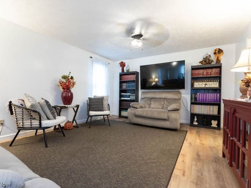 15911 Gar Highway, Montville, OH 44064 Photo 6