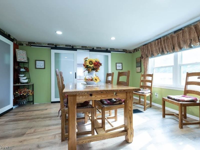 15911 Gar Highway, Montville, OH 44064 Photo 8