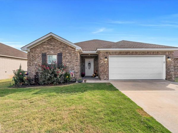 113 Redwood, Bono, AR 72416