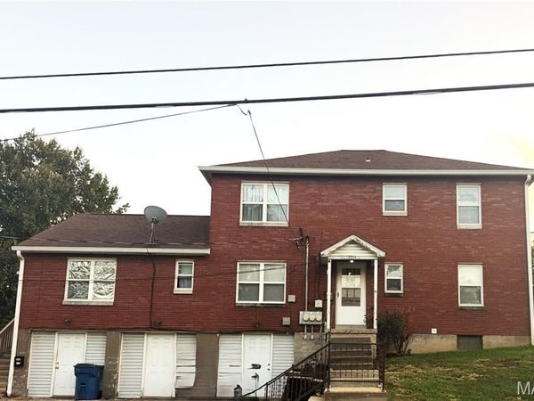 3203 Mayfield Avenue , Alton, IL 62002