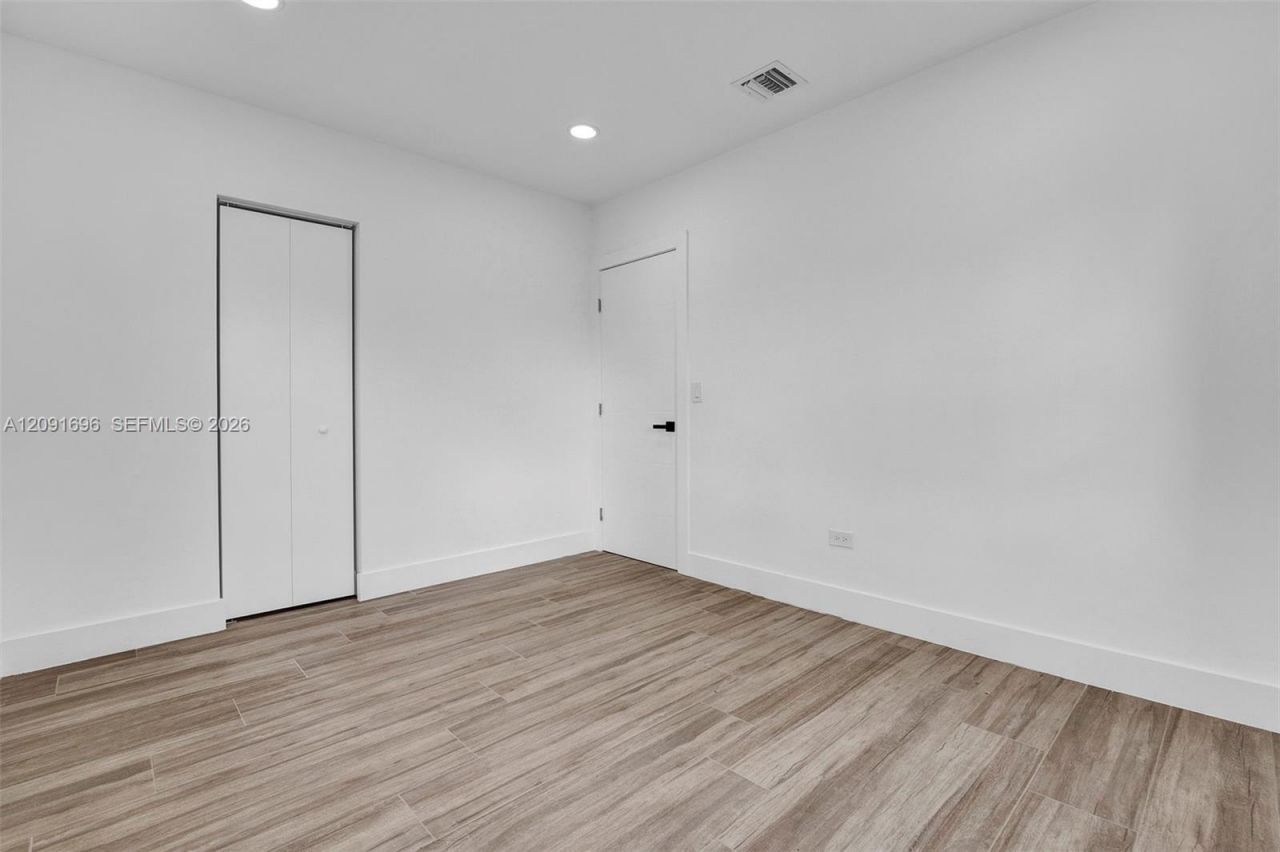 75 NW 117th St, Miami, FL 33168 Photo