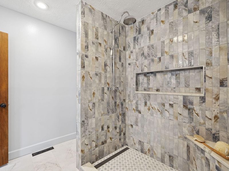 6325 Lancaster Circleville Road SW, Lancaster, OH 43130 Photo 28