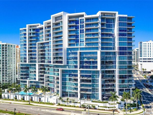 1155 N GULFSTREAM AVENUE, Unit 208, SARASOTA, FL 34236