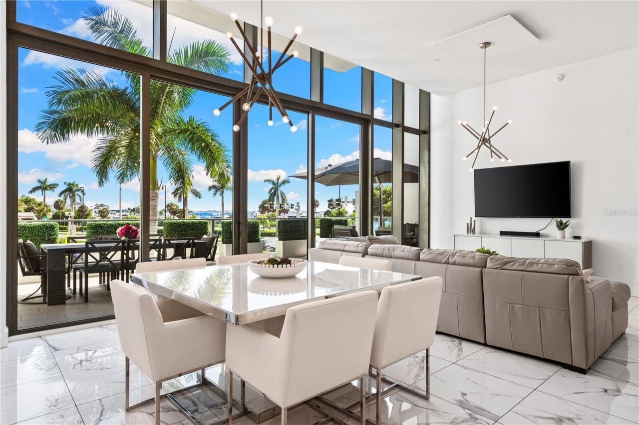 1155 N Gulfstream Avenue, Unit 208, Sarasota, FL 34236 Photo