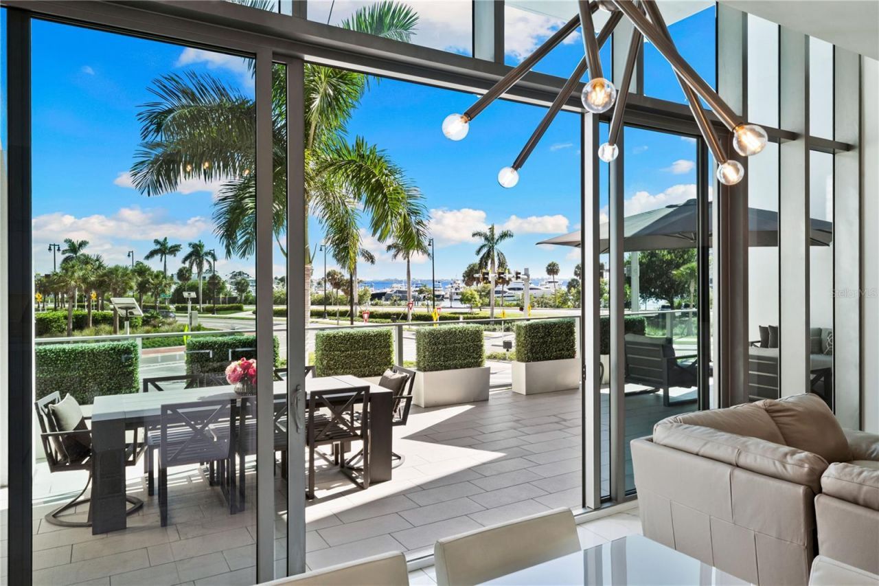 1155 N Gulfstream Avenue, Unit 208, Sarasota, FL 34236 Photo