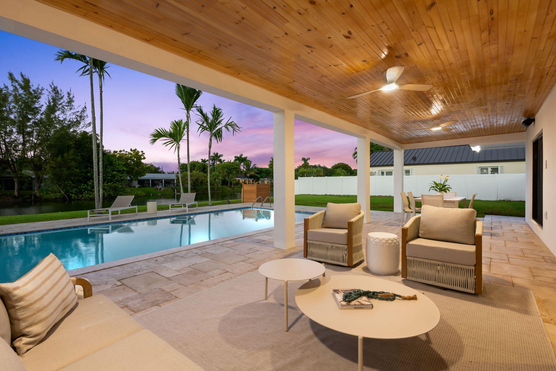 7241 SW 110th Terrace, Pinecrest, FL 33156 Photo