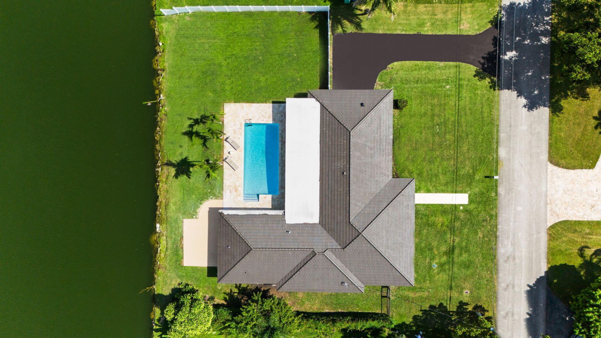 7241 SW 110th Terrace, Pinecrest, FL 33156 Photo