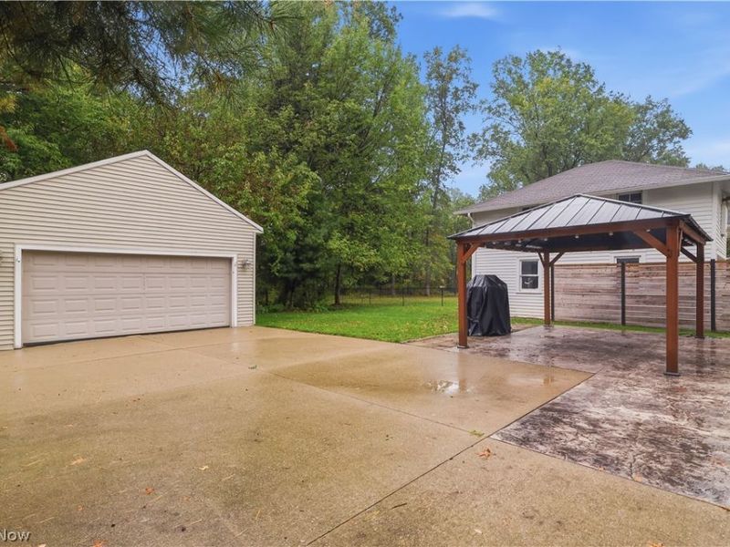 130 Forest Hill Drive, Avon Lake, OH 44012 Photo 33