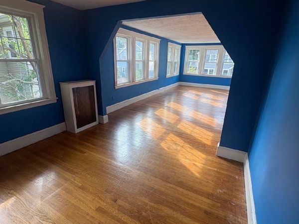 105 Warwick Rd, Unit 2, Newton, MA 02465